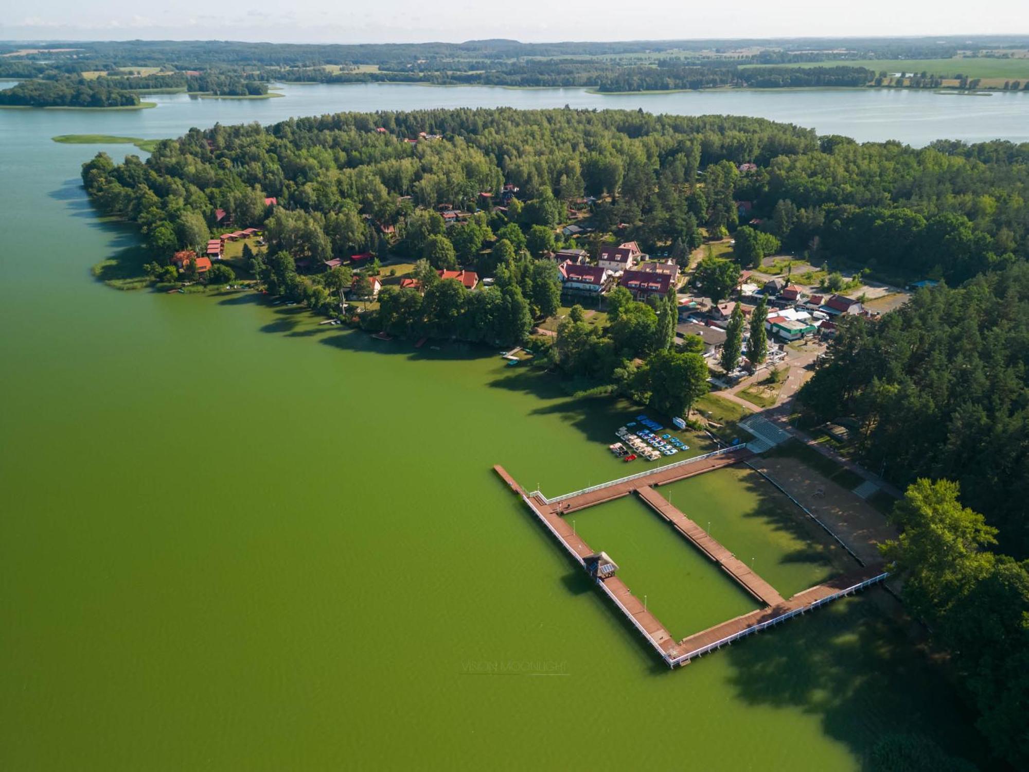 Domek Nad Jeziorem Kretowiny Exterior photo
